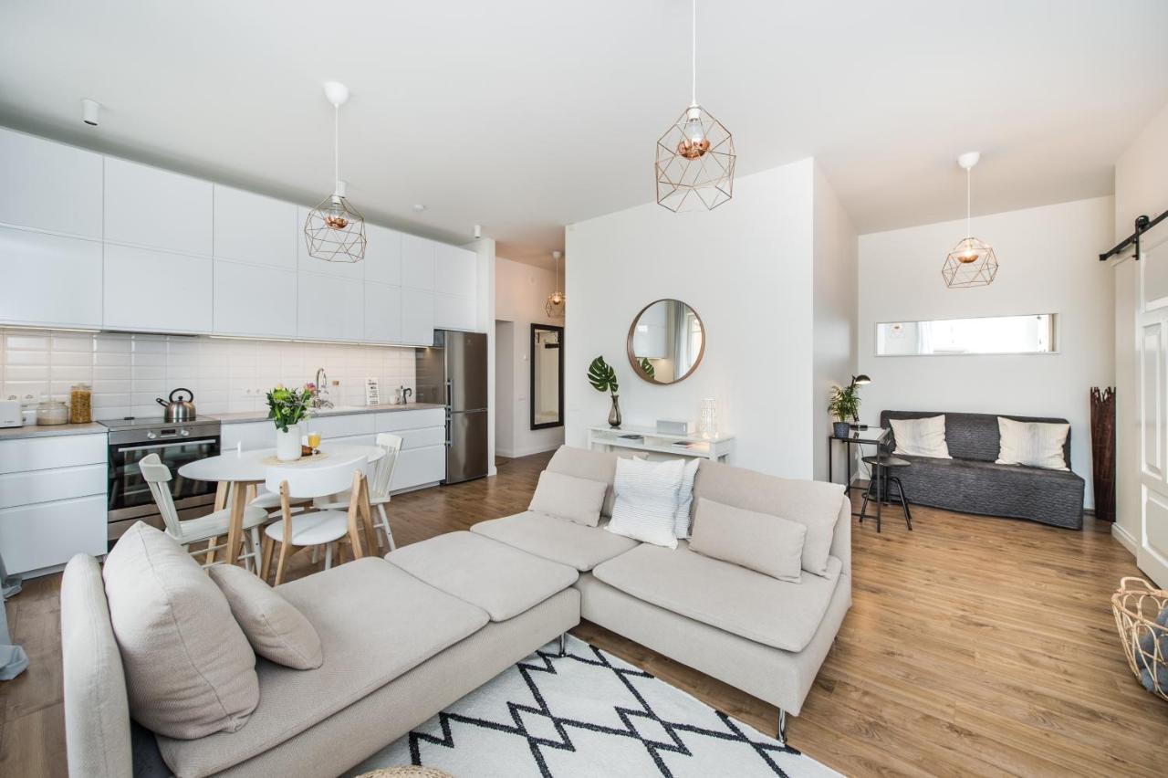 Stylish Apartment In The Heart Of Kaunas Old Town Exterior photo